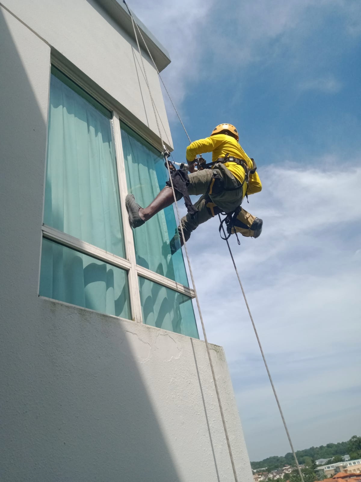 Facade window sealant in Singapore